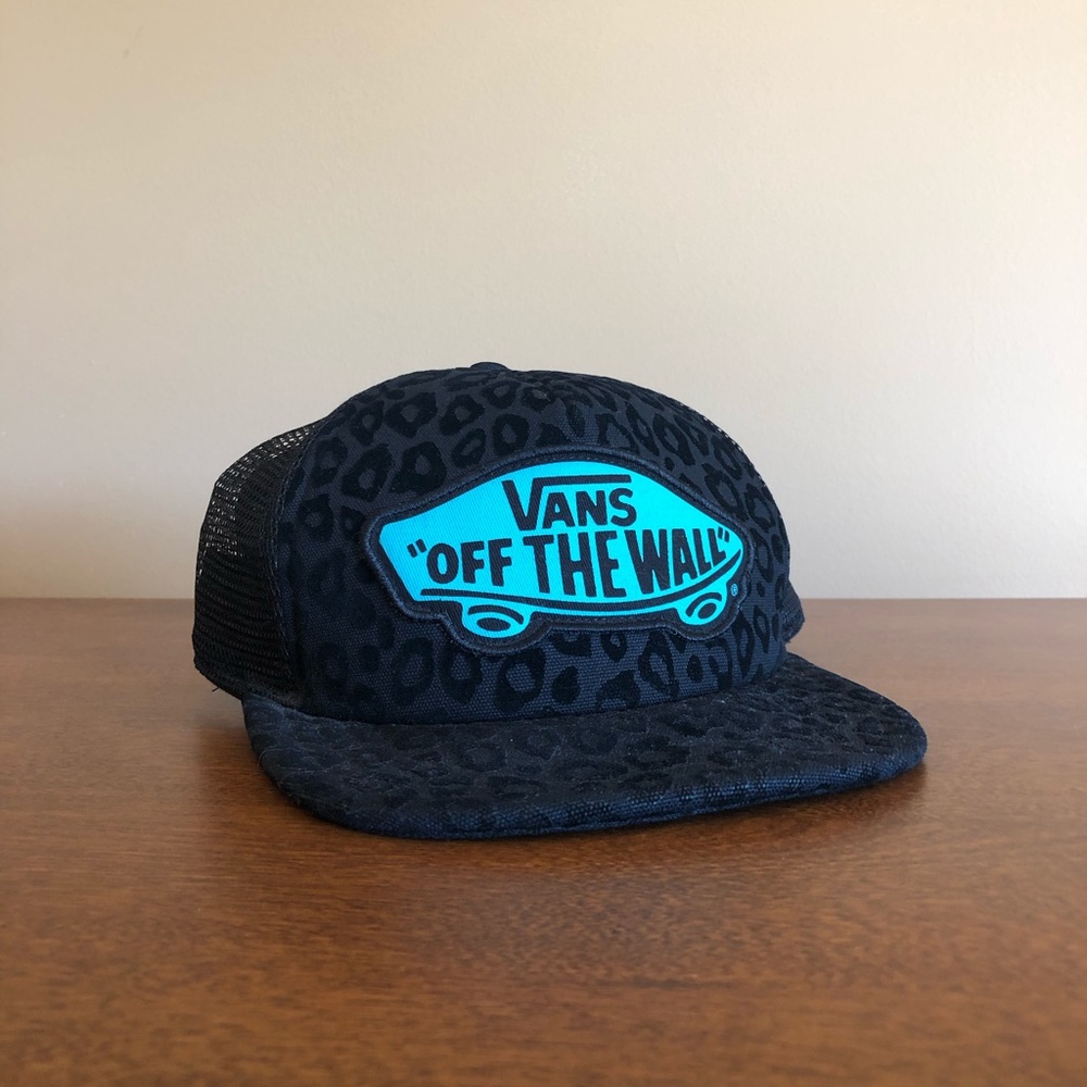 Vans “Off The Wall” Snapback Hat